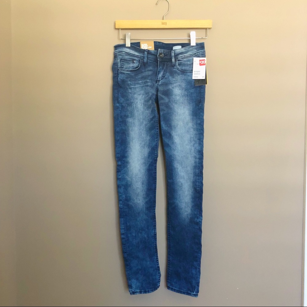 H&M Dimensional Jeans